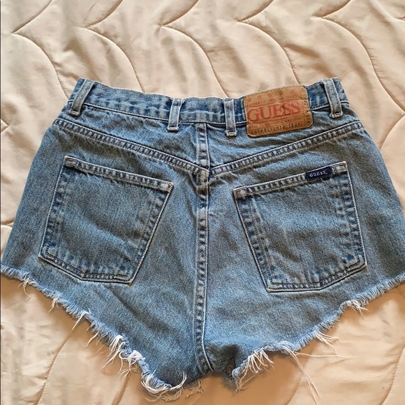 GUESS Jean Cut-offs - Picture 2 of 2